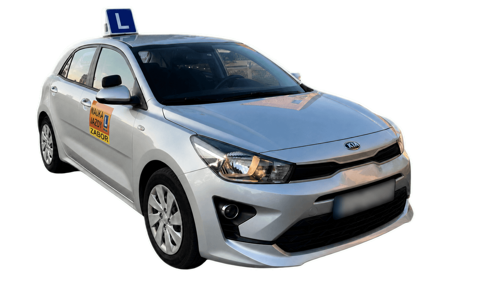 Srebrna KIA Rio Nauka Jazdy Zabor z oznaczeniem L